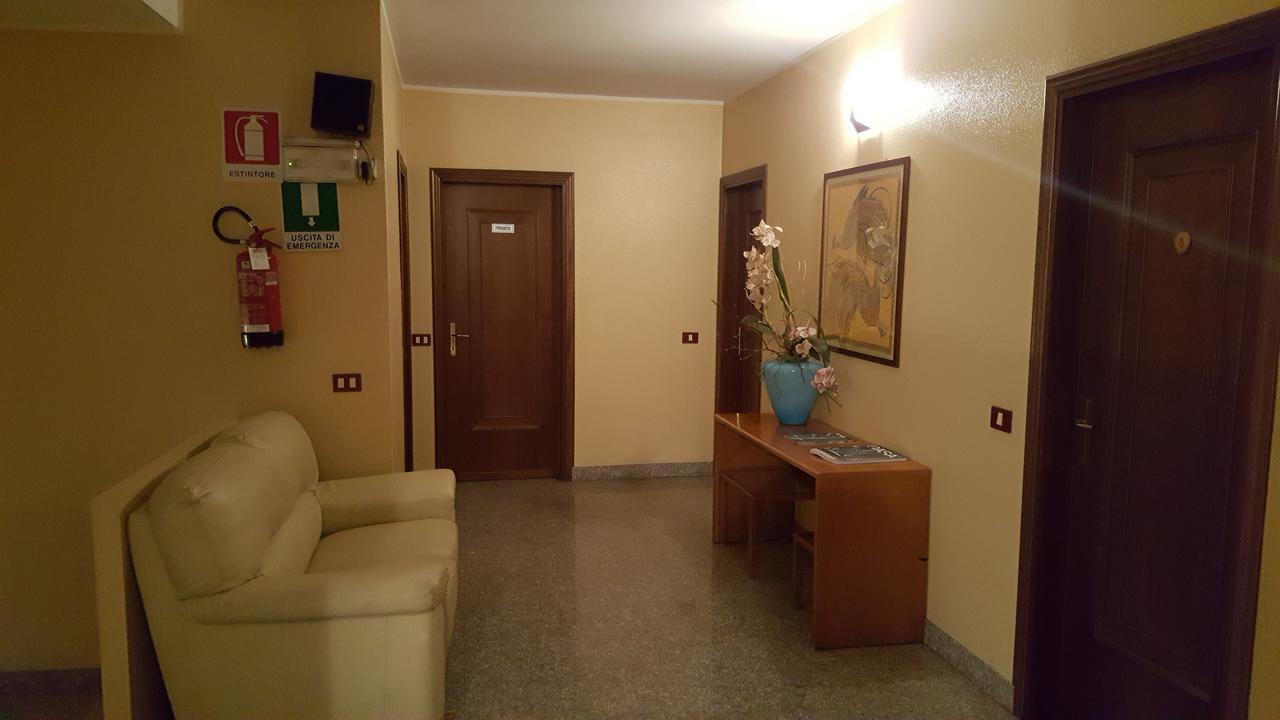 Hotel Ristorante Centrale Vestone Εξωτερικό φωτογραφία