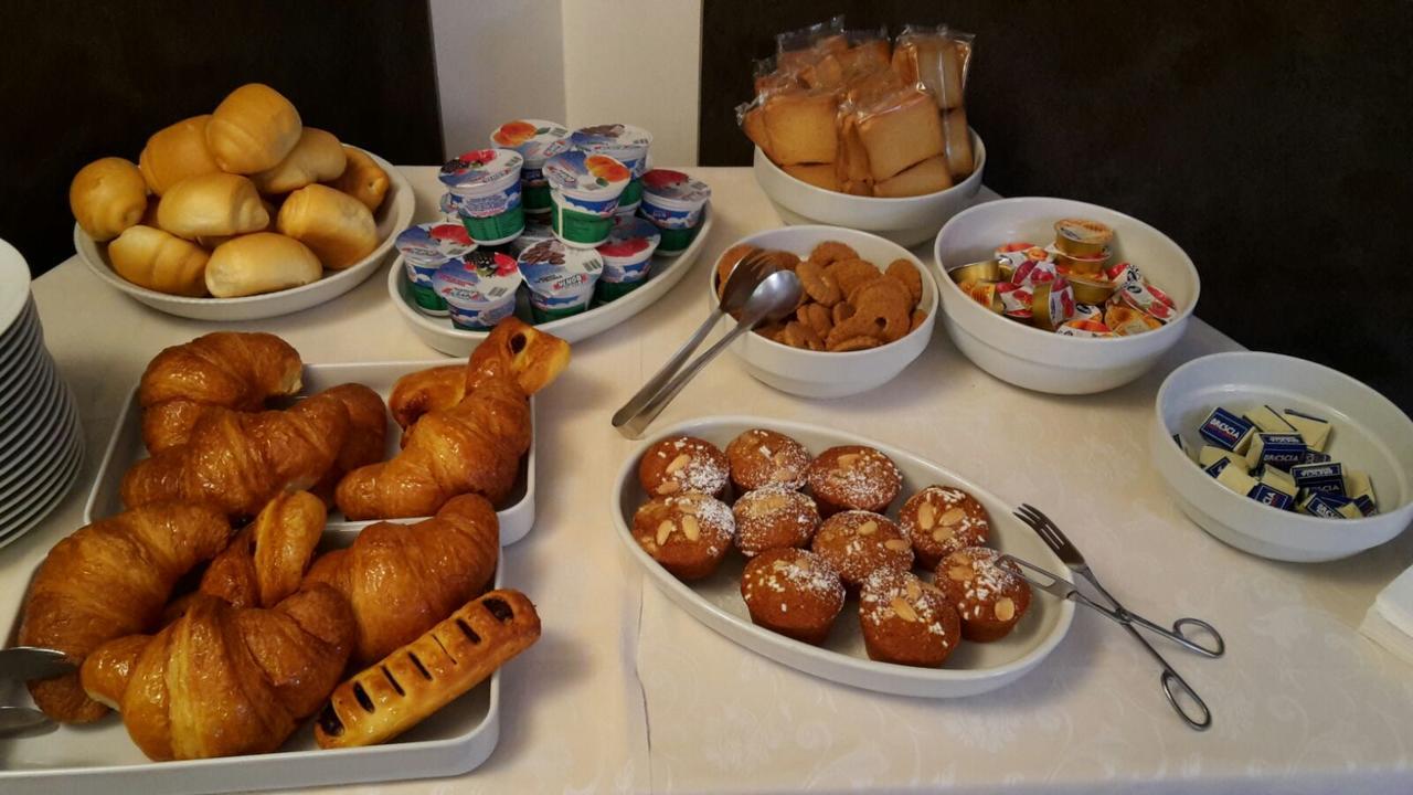 Hotel Ristorante Centrale Vestone Εξωτερικό φωτογραφία